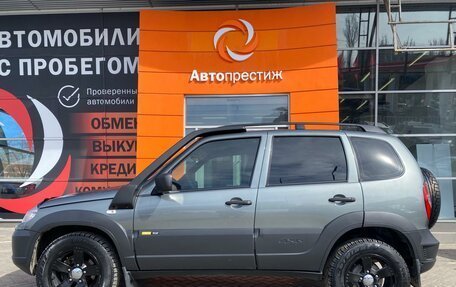 Chevrolet Niva I рестайлинг, 2018 год, 939 000 рублей, 4 фотография