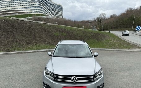 Volkswagen Tiguan I, 2011 год, 1 357 000 рублей, 3 фотография