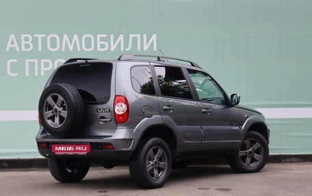 Chevrolet Niva I рестайлинг, 2017 год, 1 050 000 рублей, 3 фотография