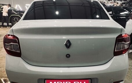 Renault Logan II, 2019 год, 955 000 рублей, 6 фотография