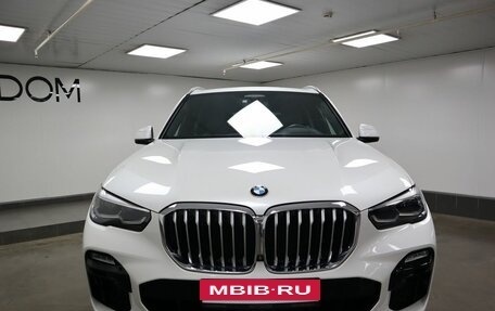 BMW X5, 2019 год, 7 550 000 рублей, 3 фотография