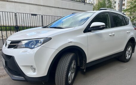 Toyota RAV4, 2013 год, 2 302 000 рублей, 3 фотография