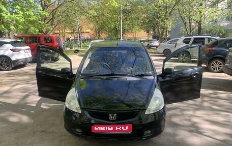 Honda Fit III, 2001 год, 470 000 рублей, 2 фотография