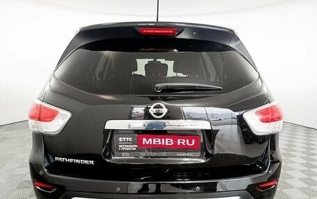Nissan Pathfinder, 2015 год, 2 565 000 рублей, 6 фотография