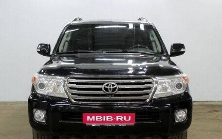 Toyota Land Cruiser 200, 2013 год, 4 690 000 рублей, 2 фотография