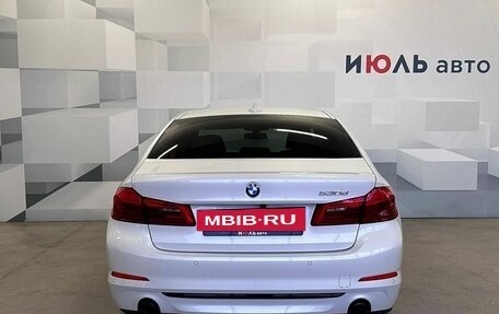 BMW 5 серия, 2020 год, 6 900 000 рублей, 6 фотография
