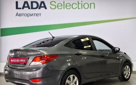 Hyundai Solaris II рестайлинг, 2011 год, 775 000 рублей, 3 фотография