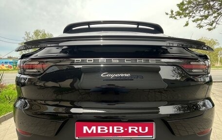 Porsche Cayenne III, 2022 год, 12 700 000 рублей, 2 фотография