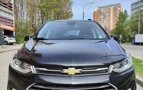 Chevrolet Trax, 2020 год, 1 690 000 рублей, 2 фотография