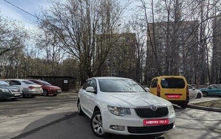 Skoda Superb III рестайлинг, 2012 год, 1 120 000 рублей, 1 фотография