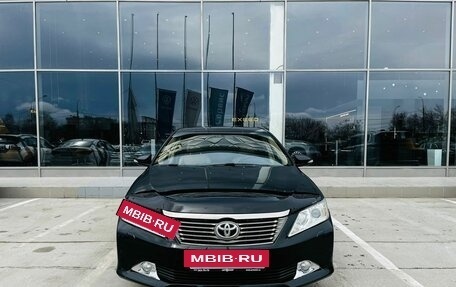 Toyota Camry, 2014 год, 2 175 000 рублей, 2 фотография