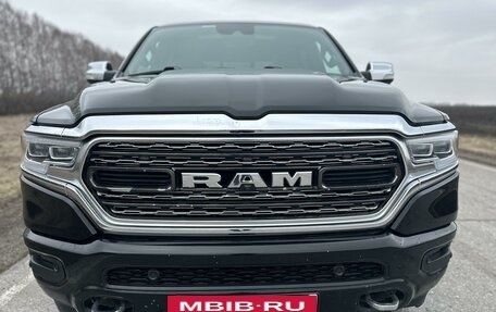 Dodge RAM IV, 2019 год, 8 500 000 рублей, 3 фотография