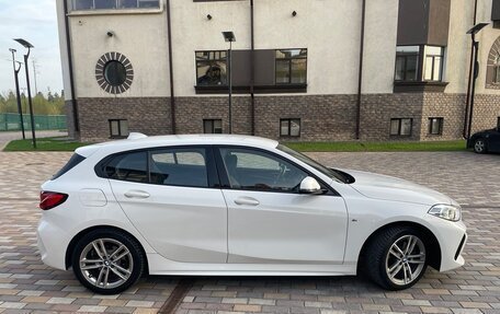 BMW 1 серия, 2019 год, 3 550 000 рублей, 6 фотография
