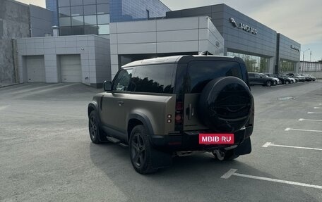 Land Rover Defender II, 2021 год, 5 990 000 рублей, 2 фотография