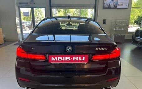 BMW 5 серия, 2023 год, 6 790 000 рублей, 4 фотография