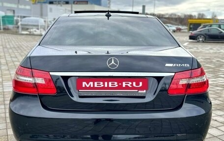 Mercedes-Benz E-Класс, 2011 год, 1 895 000 рублей, 4 фотография