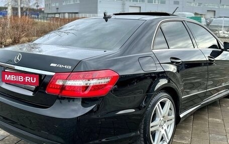 Mercedes-Benz E-Класс, 2011 год, 1 895 000 рублей, 5 фотография