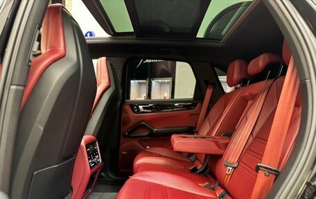 Porsche Cayenne III, 2019 год, 7 499 000 рублей, 8 фотография