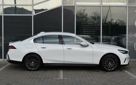 BMW 5 серия, 2023 год, 8 860 000 рублей, 5 фотография