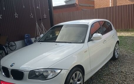 BMW 1 серия, 2011 год, 950 000 рублей, 2 фотография