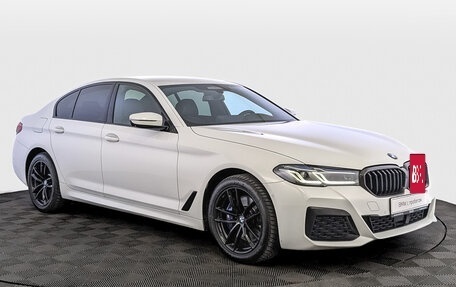 BMW 5 серия, 2020 год, 6 350 000 рублей, 3 фотография