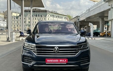 Volkswagen Touareg III, 2020 год, 7 770 000 рублей, 2 фотография