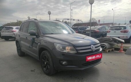 Volkswagen Tiguan I, 2015 год, 1 249 000 рублей, 2 фотография
