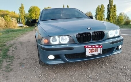 BMW 5 серия, 2001 год, 800 000 рублей, 2 фотография