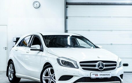 Mercedes-Benz A-Класс, 2013 год, 1 219 000 рублей, 2 фотография