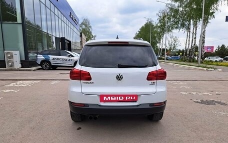 Volkswagen Tiguan I, 2015 год, 1 955 000 рублей, 6 фотография