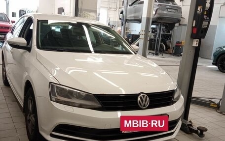 Volkswagen Jetta VI, 2016 год, 1 313 000 рублей, 2 фотография