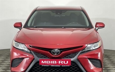 Toyota Camry, 2018 год, 2 145 000 рублей, 2 фотография