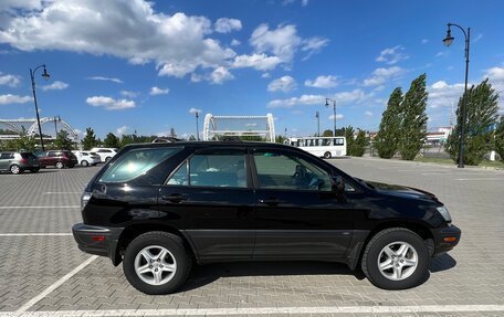 Lexus RX IV рестайлинг, 2001 год, 1 280 000 рублей, 5 фотография