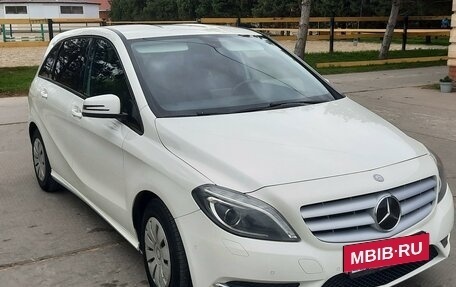 Mercedes-Benz B-Класс, 2013 год, 1 650 000 рублей, 3 фотография