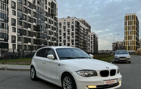 BMW 1 серия, 2010 год, 799 999 рублей, 2 фотография