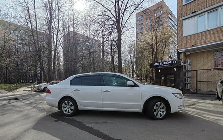 Skoda Superb III рестайлинг, 2012 год, 1 120 000 рублей, 3 фотография