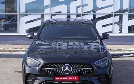 Mercedes-Benz E-Класс, 2022 год, 6 150 000 рублей, 3 фотография