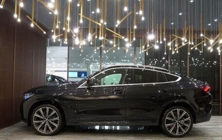 BMW X6, 2023 год, 2 фотография