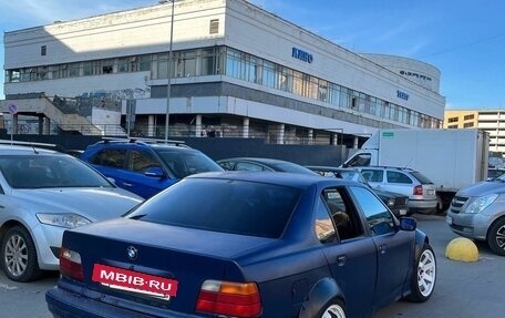 BMW 3 серия, 1993 год, 320 000 рублей, 11 фотография