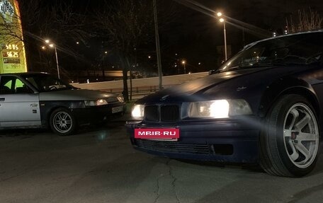 BMW 3 серия, 1993 год, 320 000 рублей, 10 фотография