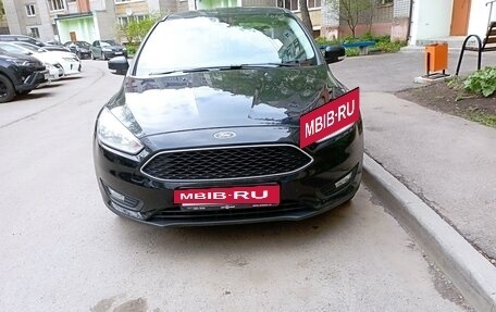 Ford Focus III, 2015 год, 1 300 000 рублей, 2 фотография