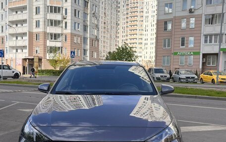 Hyundai Solaris II рестайлинг, 2021 год, 1 470 000 рублей, 4 фотография