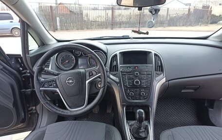 Opel Astra J, 2014 год, 950 000 рублей, 9 фотография