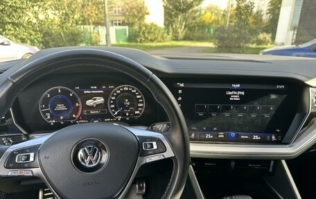 Volkswagen Touareg III, 2019 год, 5 799 000 рублей, 13 фотография