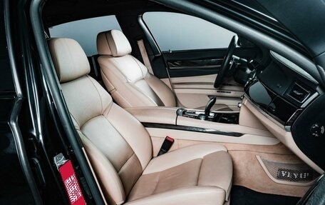 BMW 7 серия, 2013 год, 2 649 000 рублей, 9 фотография