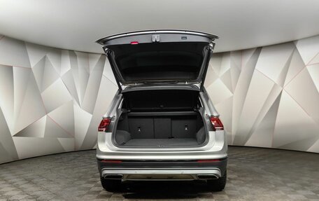Volkswagen Tiguan II, 2020 год, 3 039 700 рублей, 7 фотография