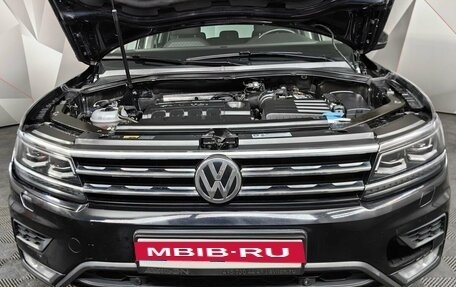 Volkswagen Tiguan II, 2017 год, 1 999 000 рублей, 7 фотография
