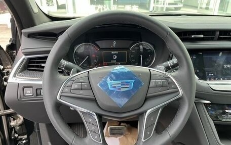 Cadillac XT5 I рестайлинг, 2023 год, 6 000 000 рублей, 9 фотография