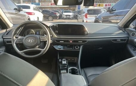 Hyundai Sonata VIII, 2021 год, 2 190 000 рублей, 6 фотография
