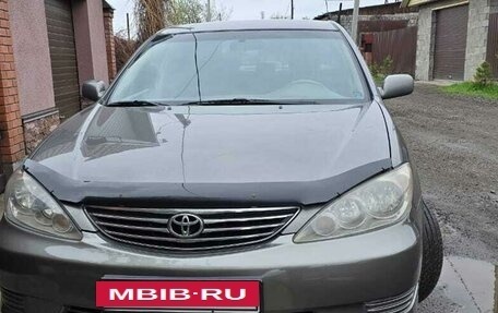 Toyota Camry V40, 2005 год, 1 050 000 рублей, 36 фотография